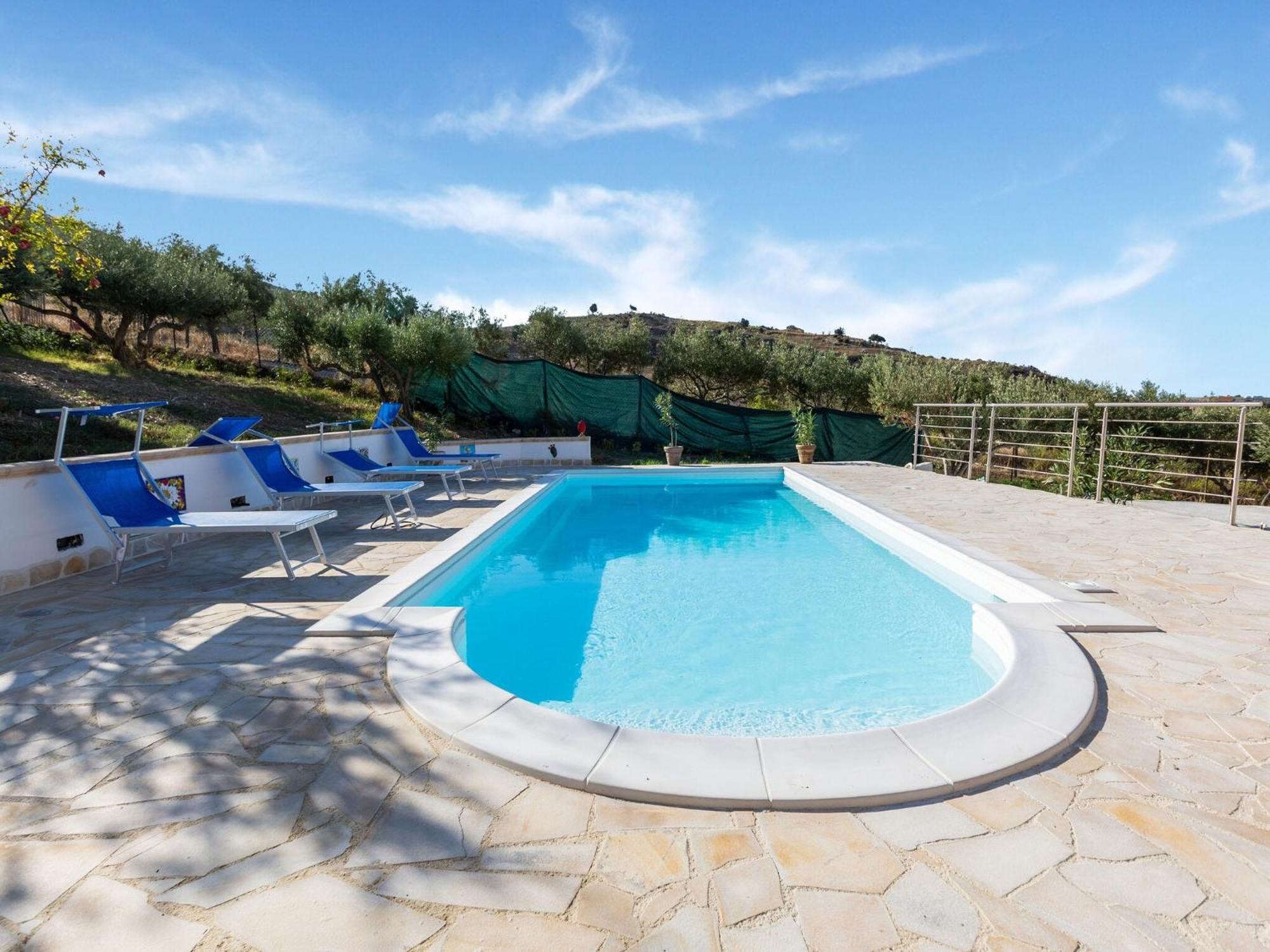 Ravishing Villa In Realmonte With Private Swimming Pool ภายนอก รูปภาพ